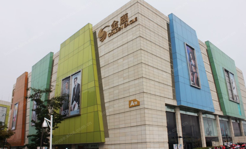 龙口金鹰奥莱城